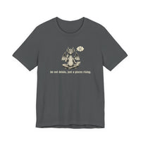 "I'm Not Delulu, Just a Pisces Rising"  T-Shirt