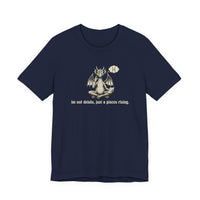 "I'm Not Delulu, Just a Pisces Rising"  T-Shirt